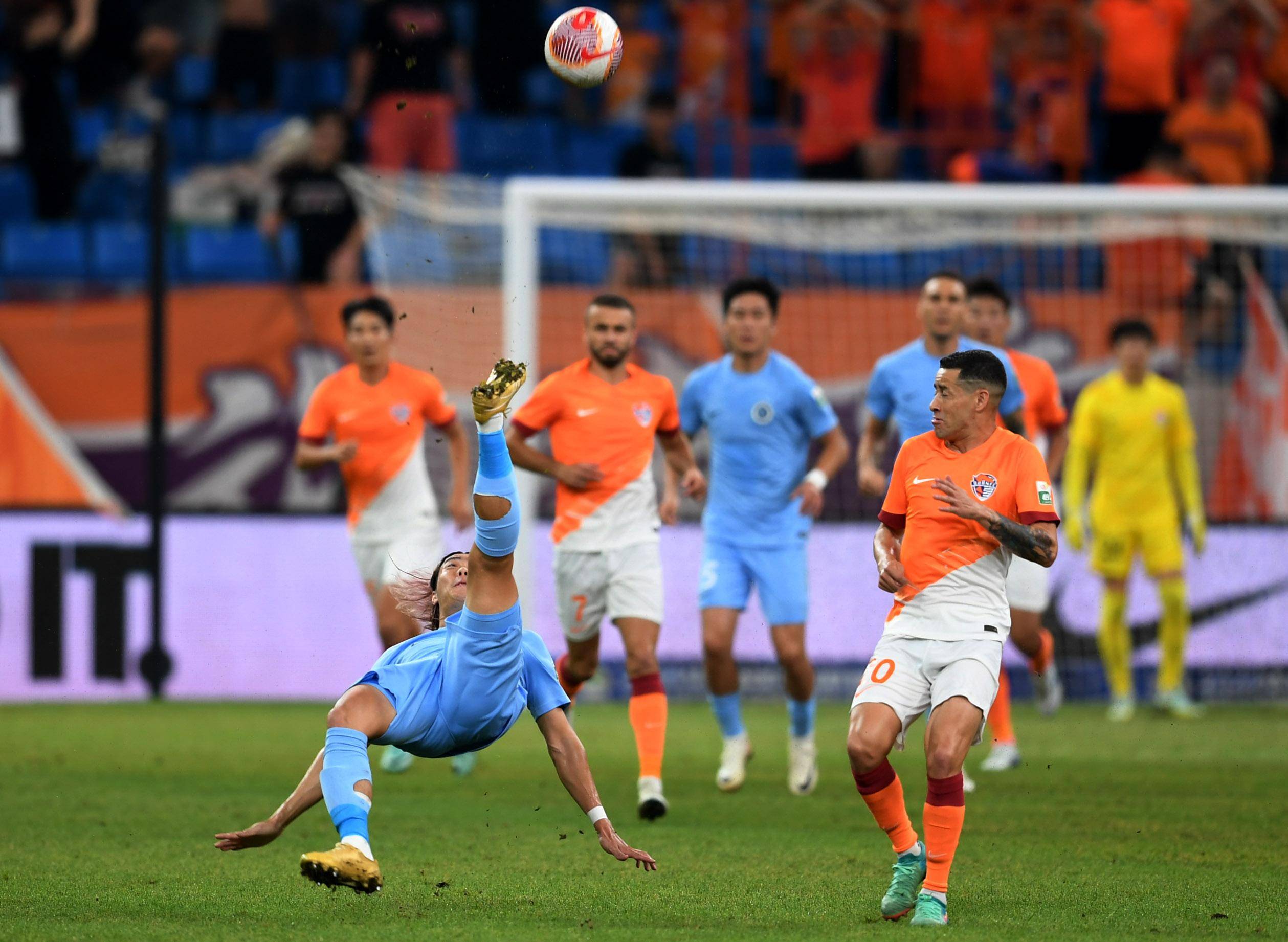 取得更大突 取得更大突